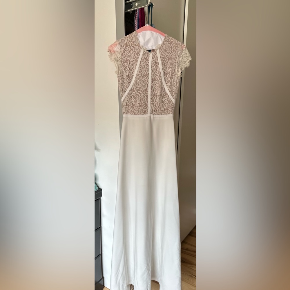 nha khanh Womens Lace Amber Gown, White wedding dress Size 2